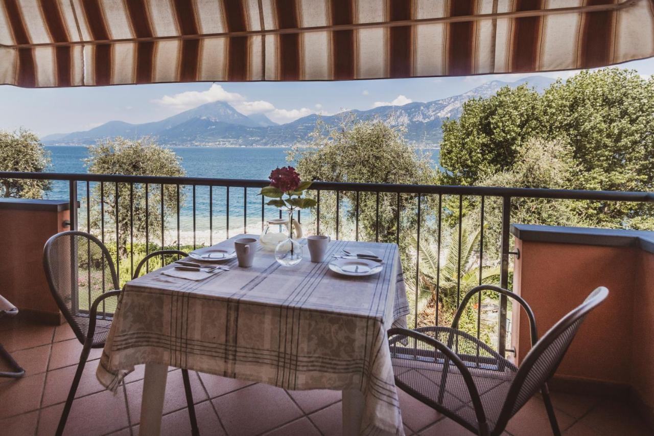 Residence Villa Al Lido Brenzone sul Garda Exterior photo